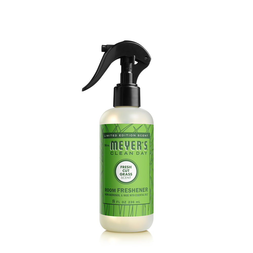 Mrs. Meyer's Clean Day Fresh Cut Grass Room Freshening Spray