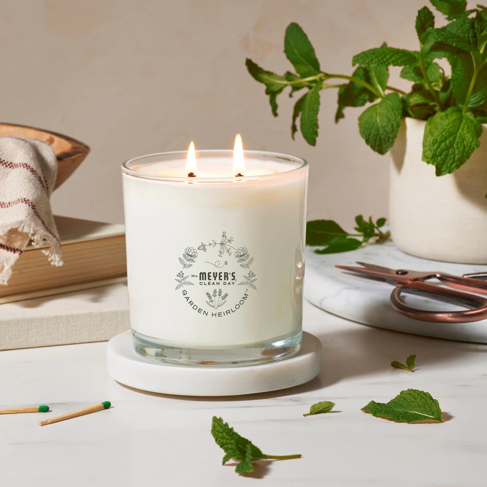 Mrs. Meyer's Clean Day Wild Mint Garden Heirloom Candle Home Essential